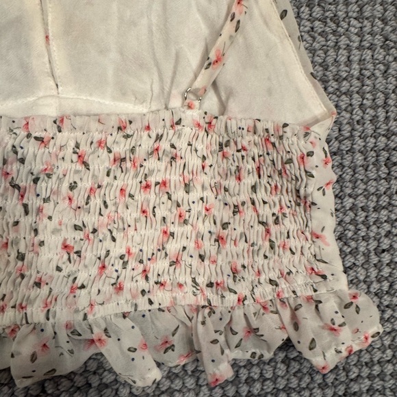 💐PRINCESS POLLY TOP💐 - Picture 4 of 5